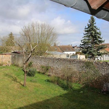 Charme Authentique Et Confort Moderne Villemeux-Sur-Eure Екстериор снимка