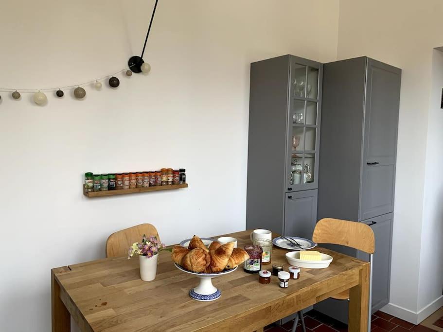 Charme Authentique Et Confort Moderne Villemeux-Sur-Eure Екстериор снимка